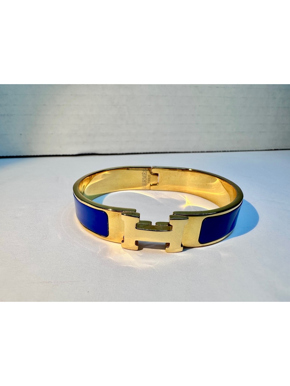 Pretty Gold and Blue Bangle Bracelet